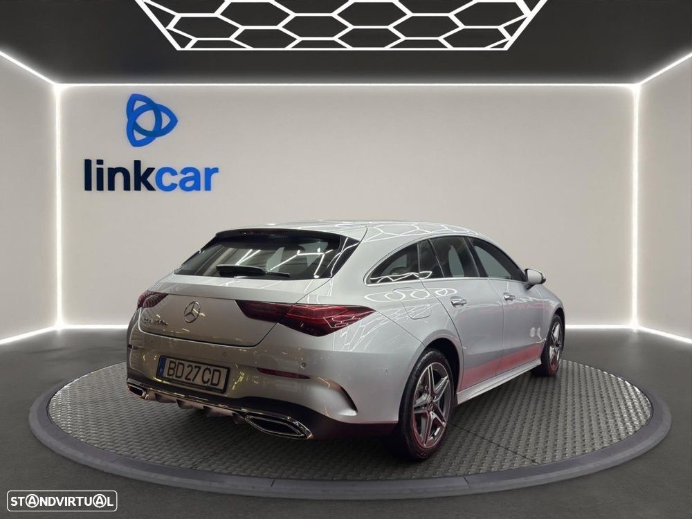 Mercedes-Benz CLA 250 e Shooting Brake AMG Line - 8
