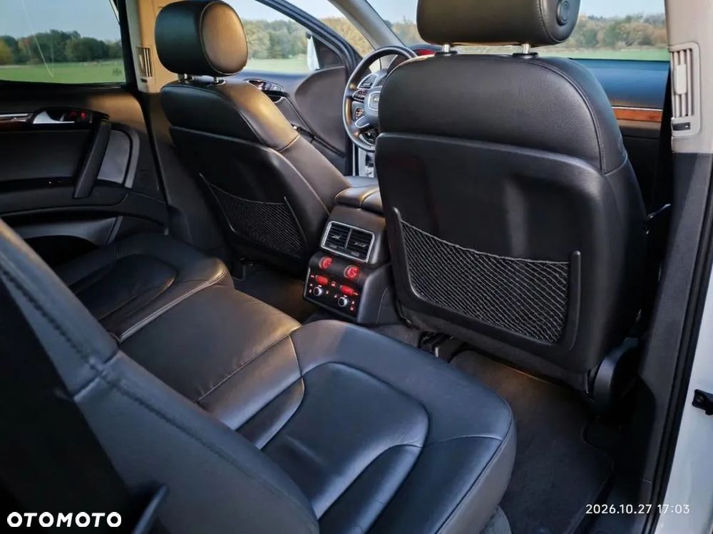 Audi Q7 - 10