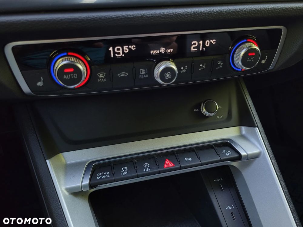 Audi Q3 45 TFSI Quattro S Line S tronic - 22