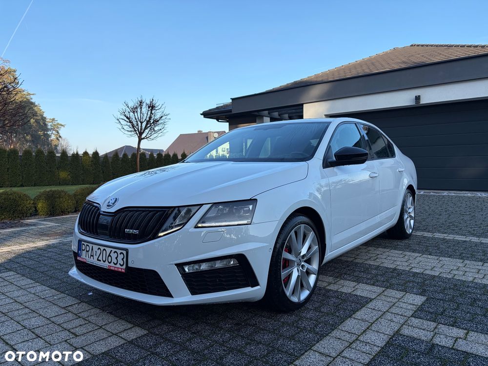 Skoda Octavia 2.0 TSI RS 230