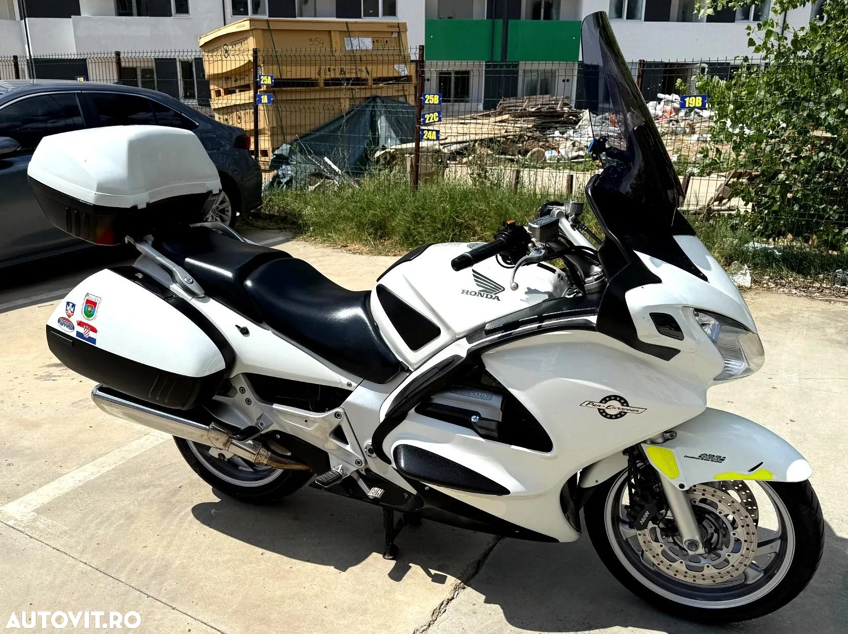 Honda ST 1300 Pan European - 16