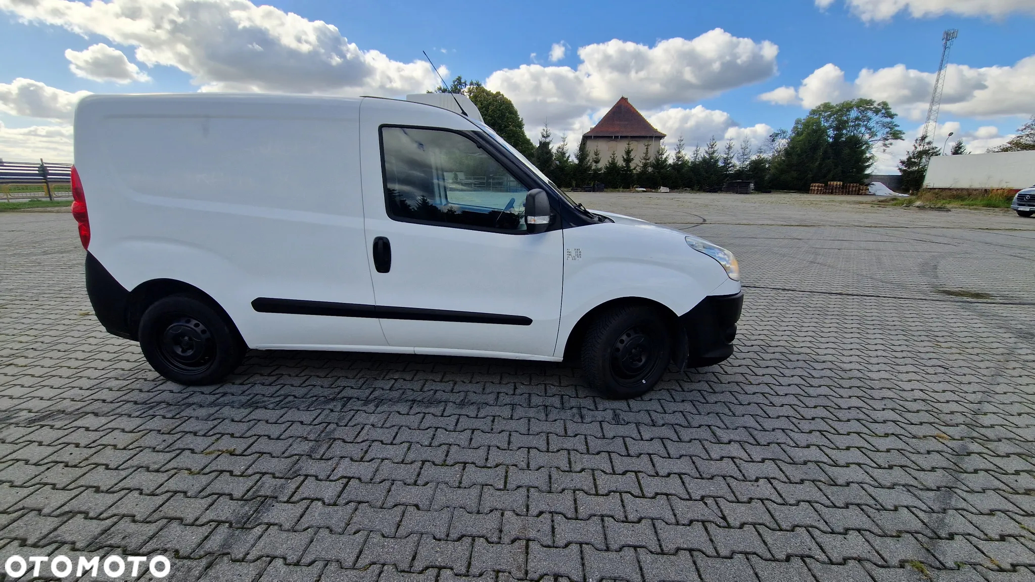 Fiat Doblo - 11