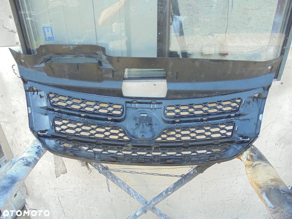 Freemont atrapa chłodnicy grill oryginał PXR PJA - 5