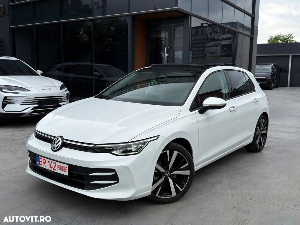 Volkswagen Golf 1.5 eTSI OPF DSG R-Line - 1