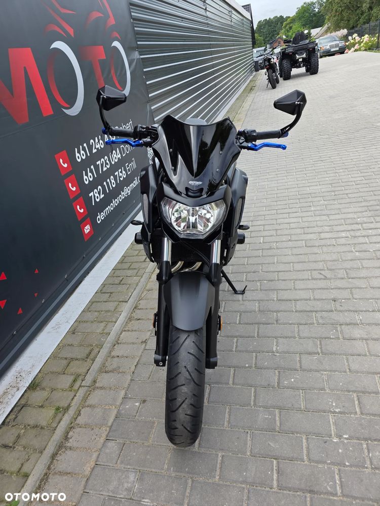 Yamaha MT - 15