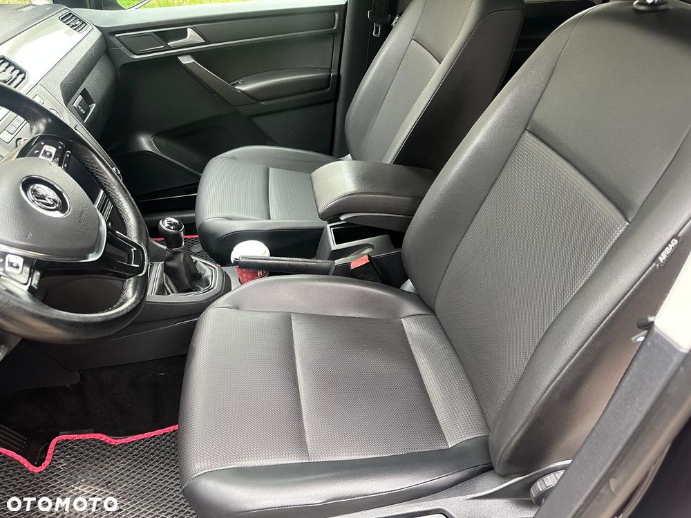 Volkswagen Caddy Maxi 2.0 TDI Trendline Mixt - 8