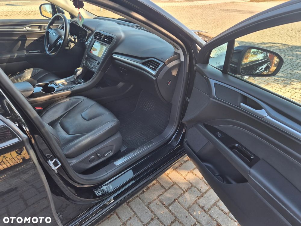 Ford Mondeo 2.0 TDCi STart-Stopp PowerShift-Aut ST-Line - 13