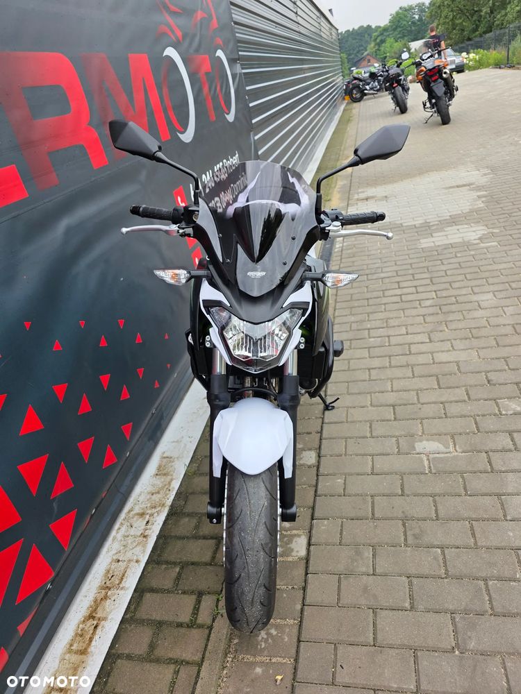 Kawasaki Z 650 - 16