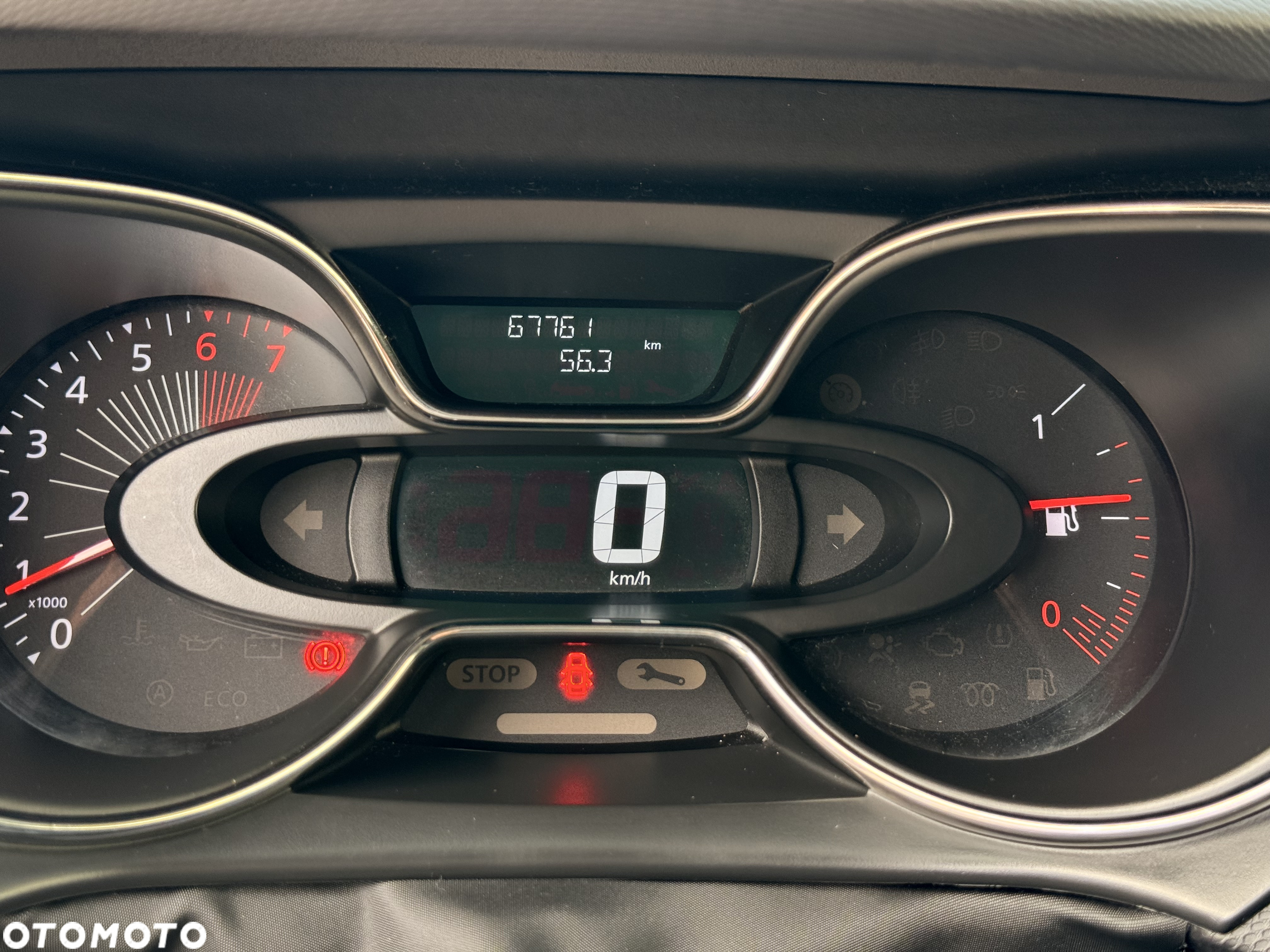 Renault Captur - 25