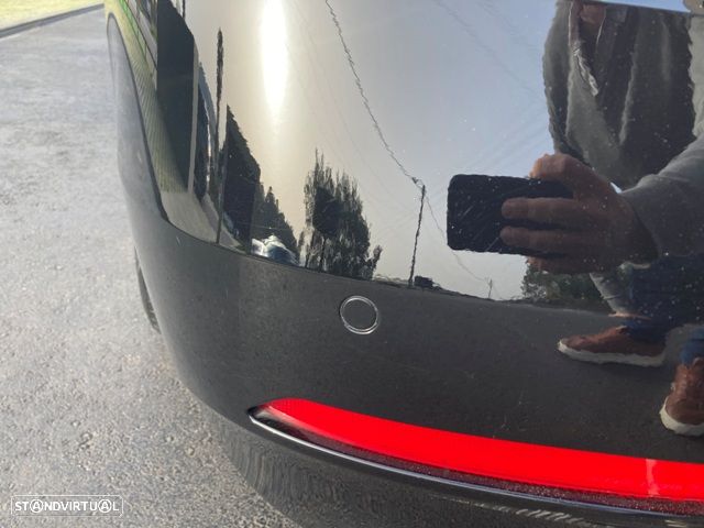 BMW 318 d DPF Edition Sport - 9