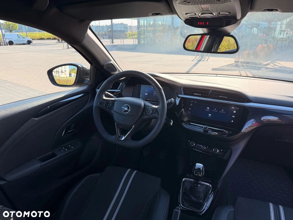 Opel Corsa 1.2 GS S&S - 17