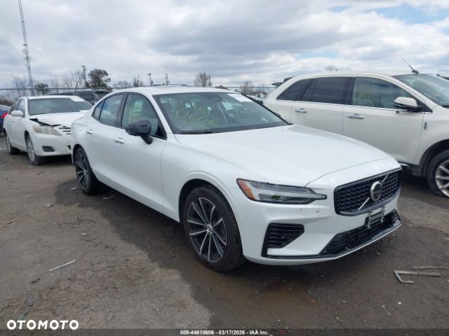 Volvo S60 T8 Recharge AWD Geartronic RDesign - 2