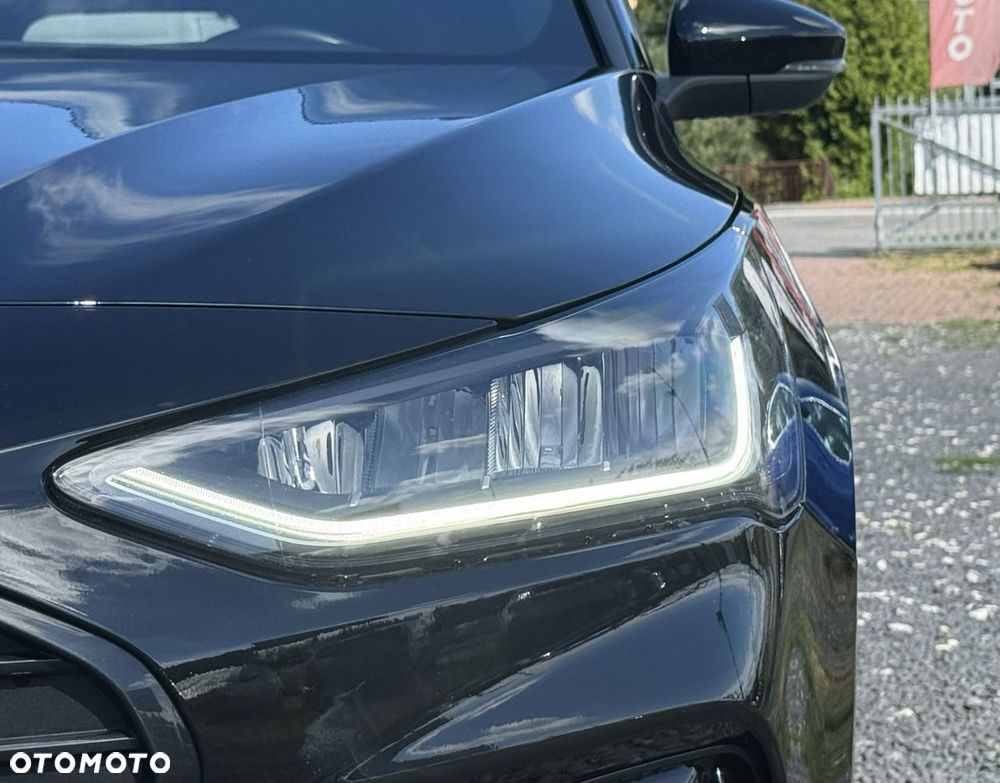 Ford Focus 1.5 EcoBlue STart-Stopp-System ST-LINE X - 4