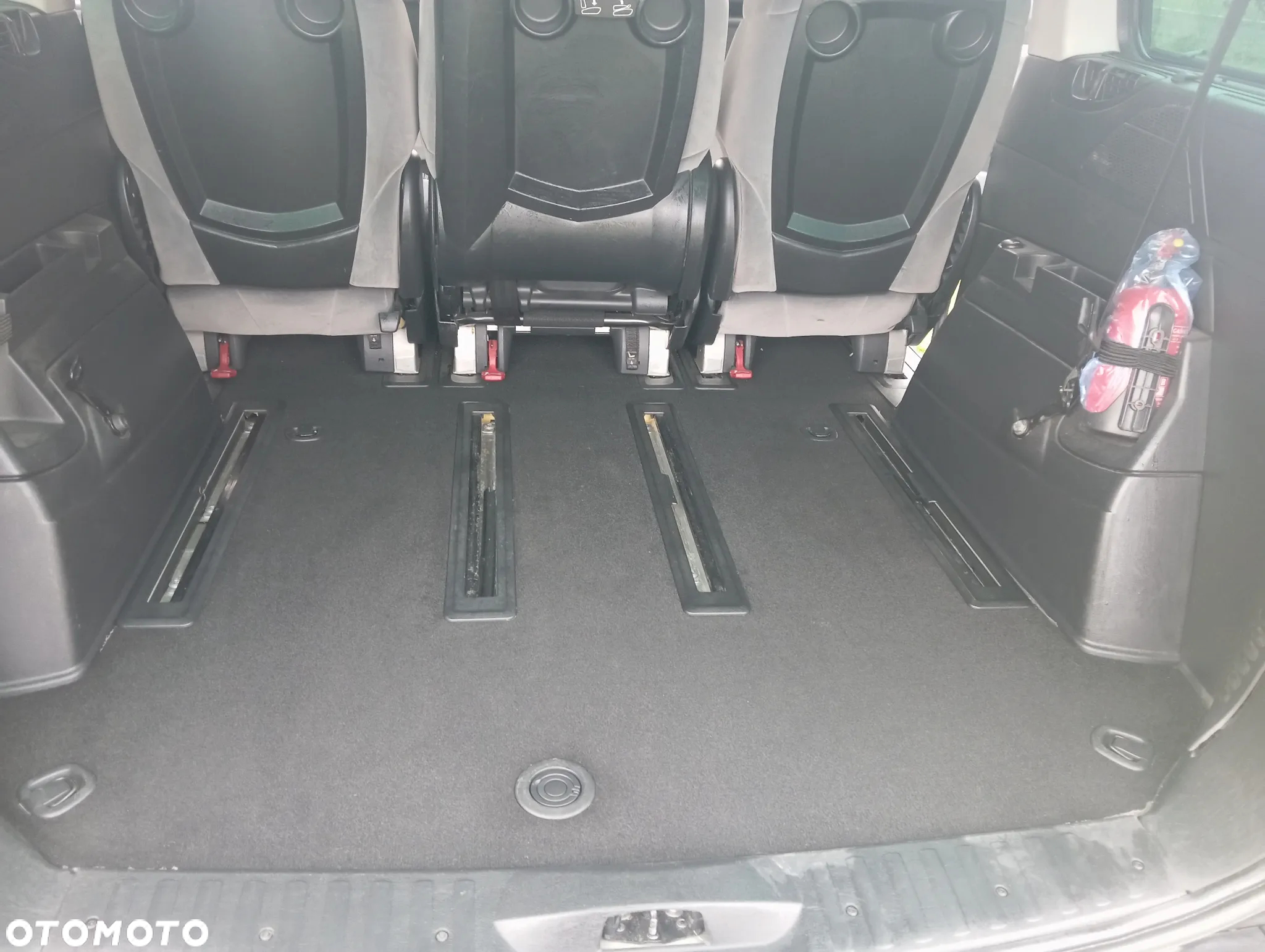Peugeot 807 2.0 HDi Premium - 8