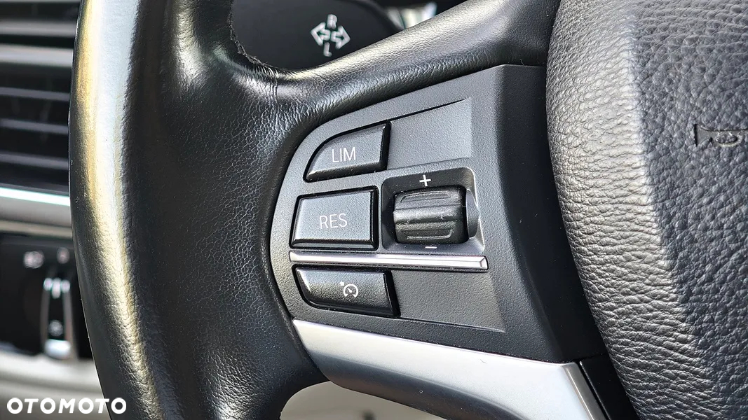 BMW X5 xDrive25d - 26