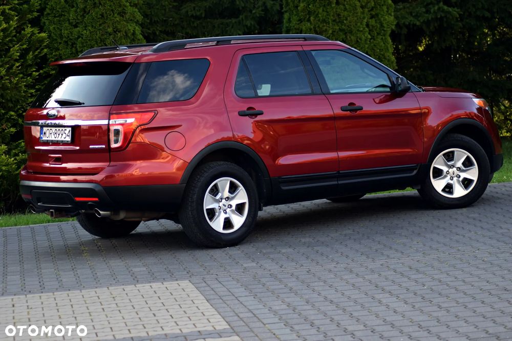 Ford Explorer - 28