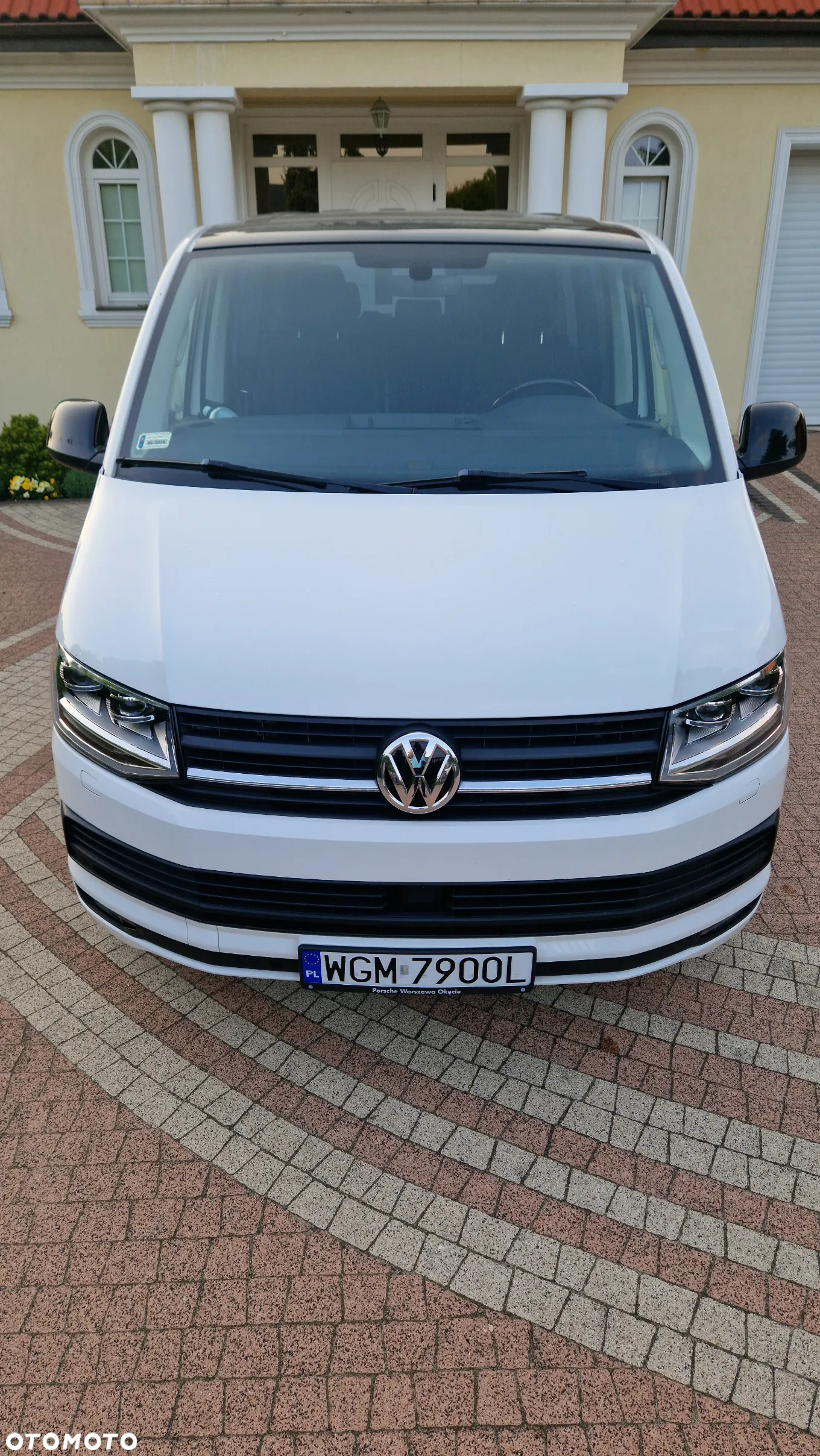 Volkswagen Multivan - 9