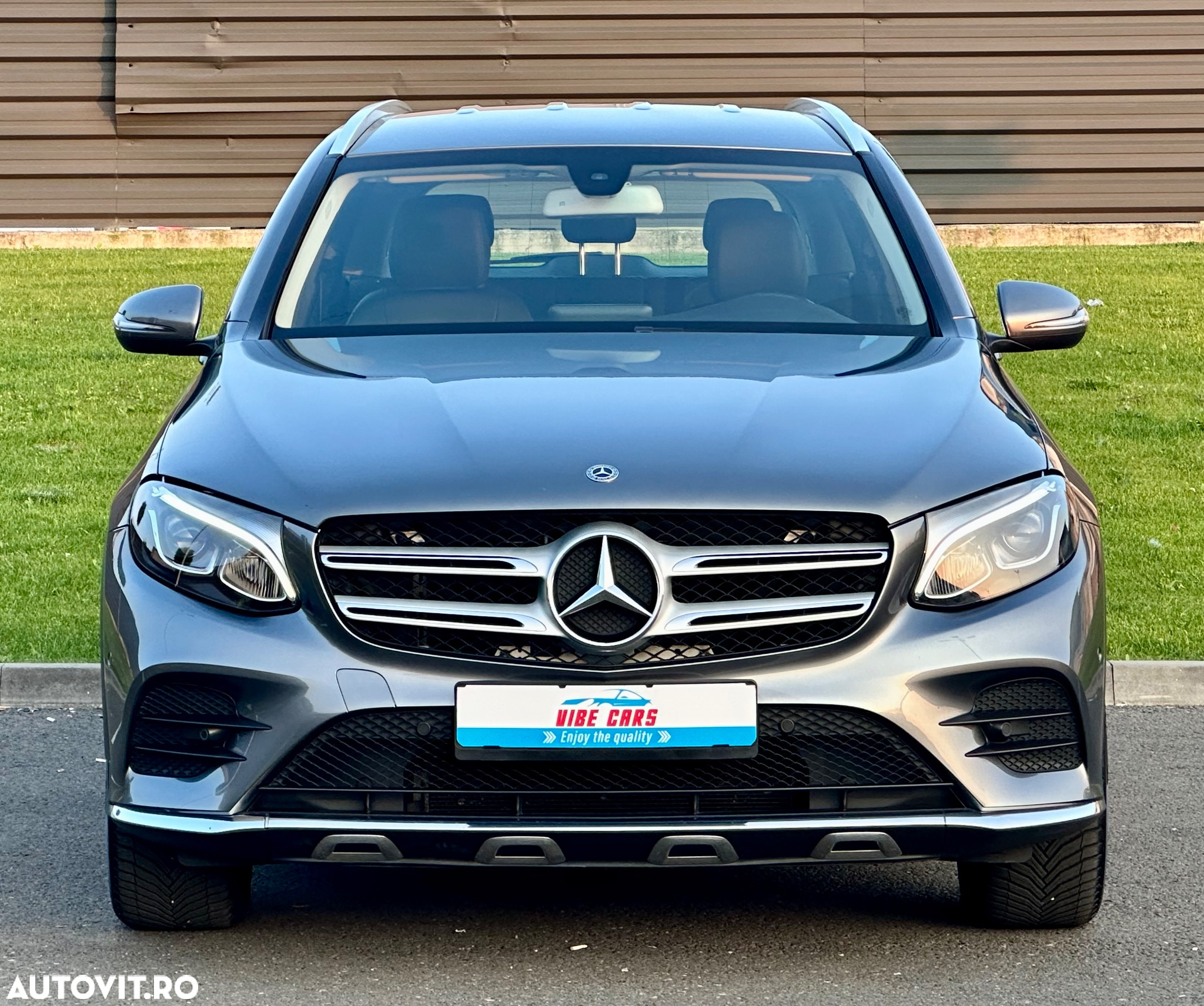 Mercedes-Benz GLC 220 d 4Matic 9G-TRONIC AMG Line - 8