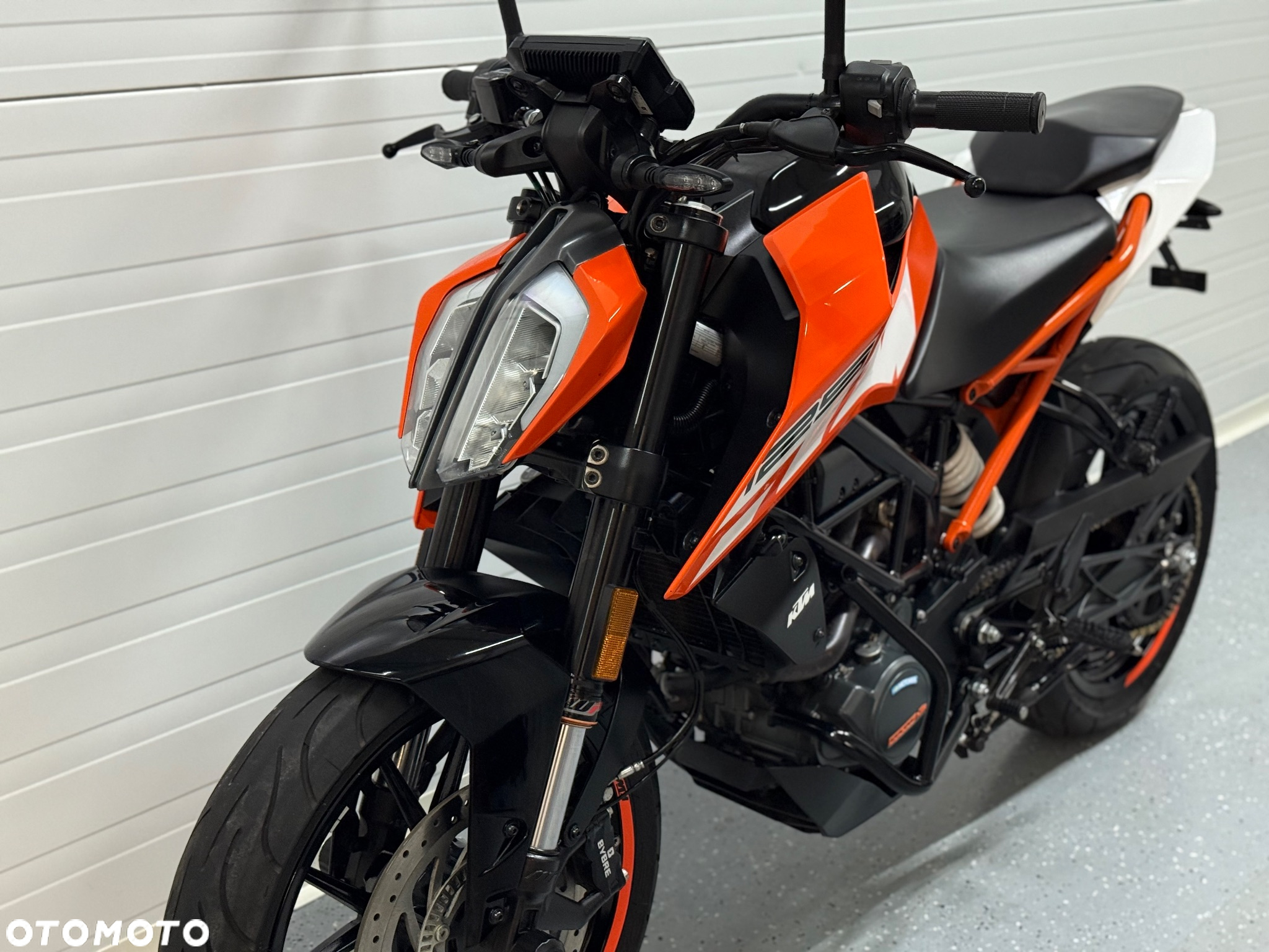 KTM Duke - 16