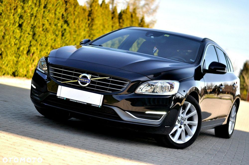 Volvo V60 D3 Summum - 27
