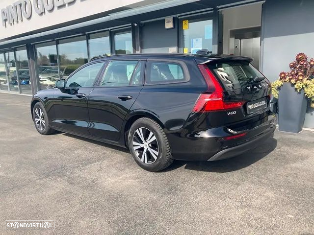 Volvo V60 2.0 D3 Momentum Core Geartronic - 6