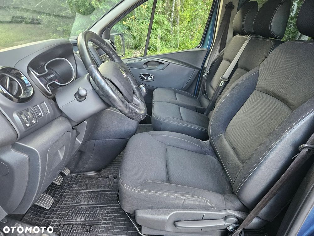 Renault Trafic - 13