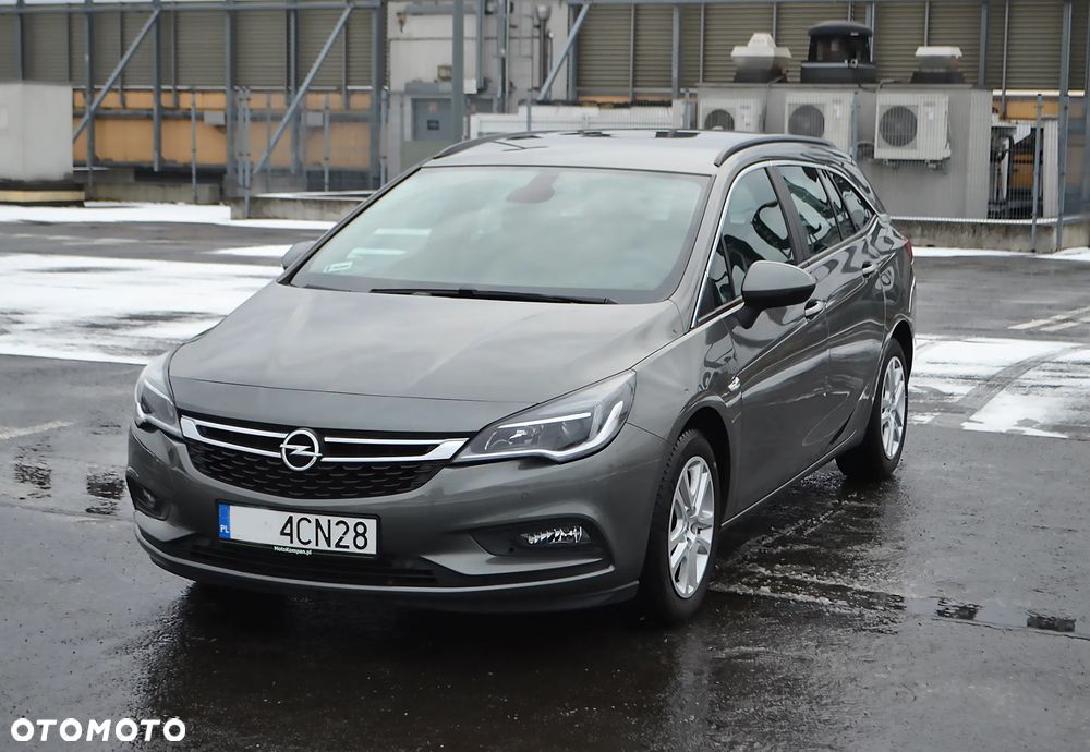 Opel Astra 1.4 T Dynamic - 26