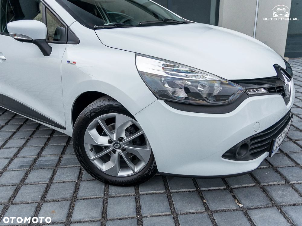 Renault Clio 1.2 16V 75 Life - 13