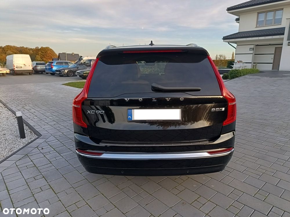 Volvo XC 90 B5 D AWD Ultimate Bright 7os - 4