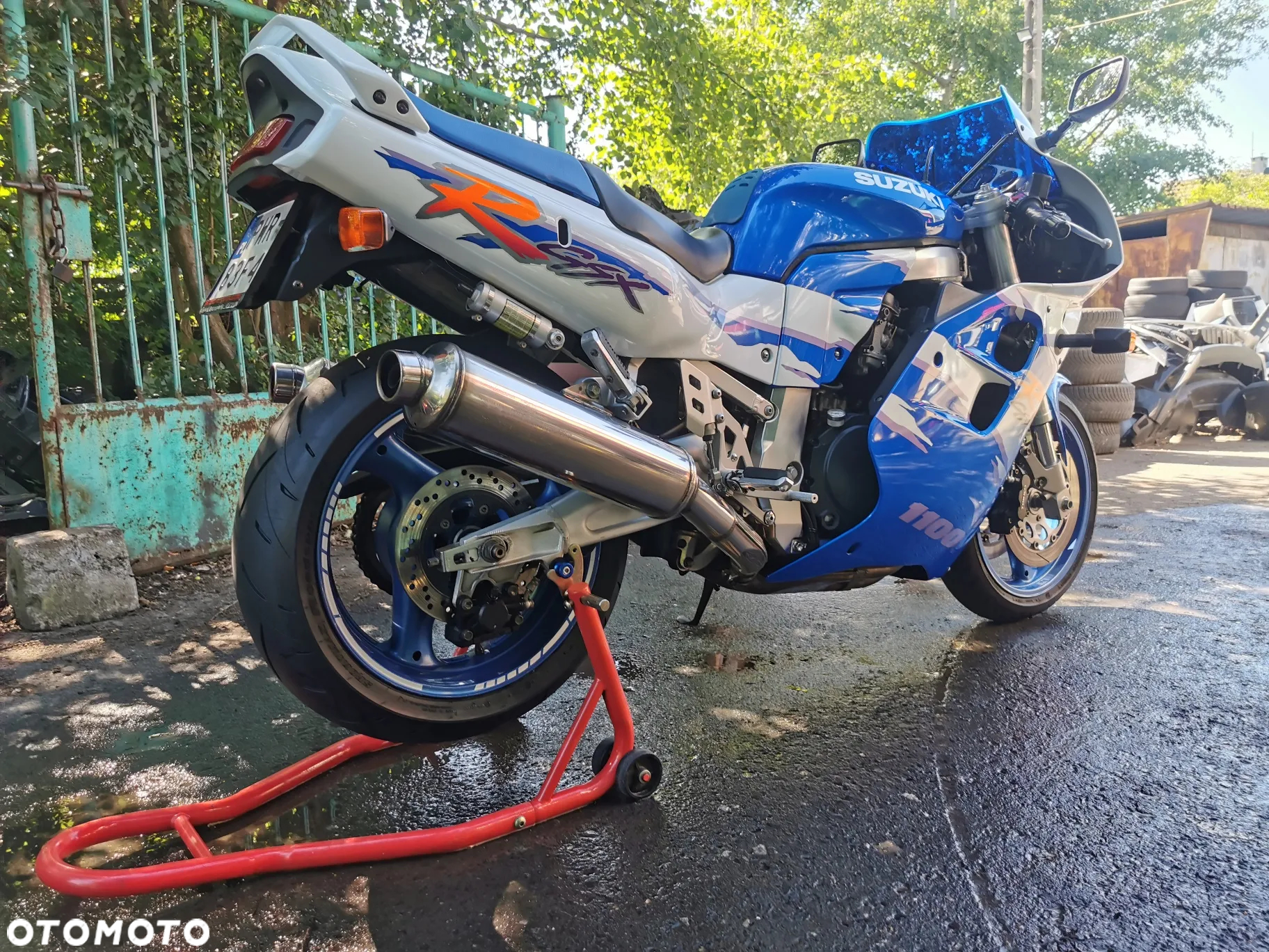 Suzuki GSX-R - 17