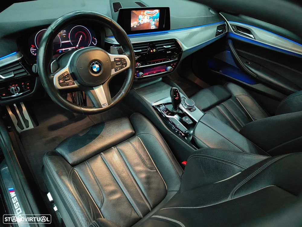 BMW M550d xDrive Auto - 10