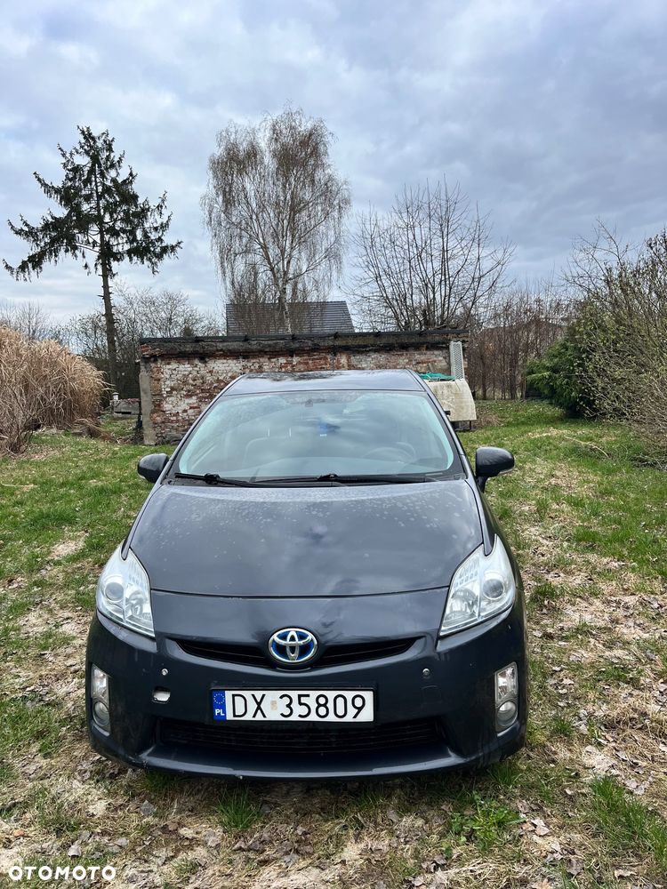 Toyota Prius 1.8 HSD Prestige - 1