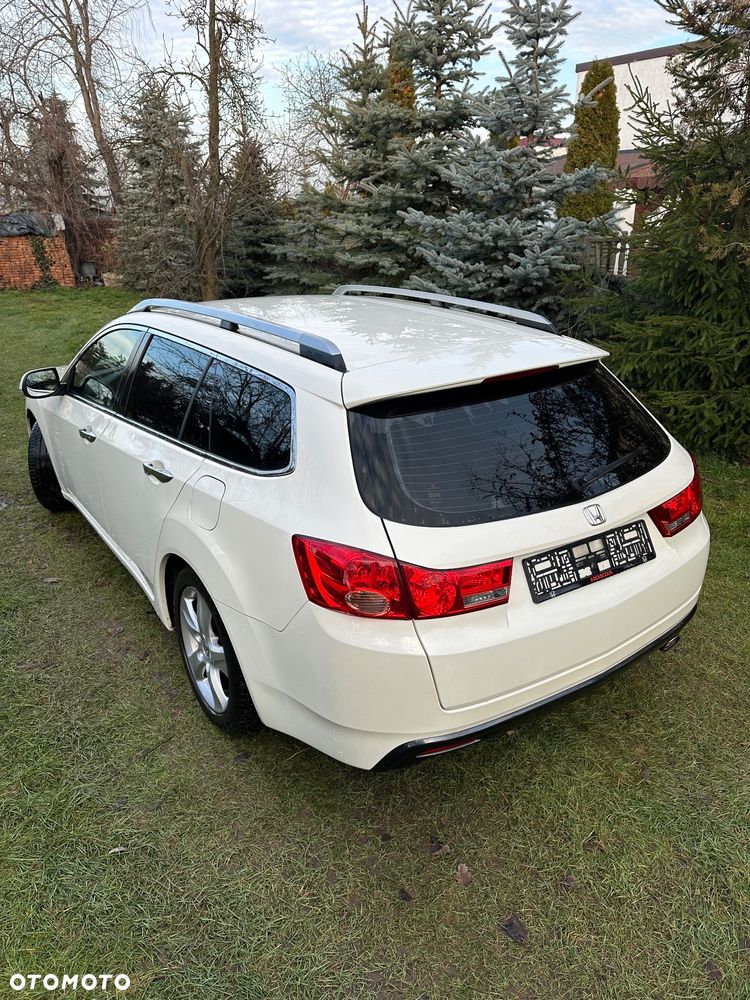 Honda Accord 2.0 Elegance Advantage - 32