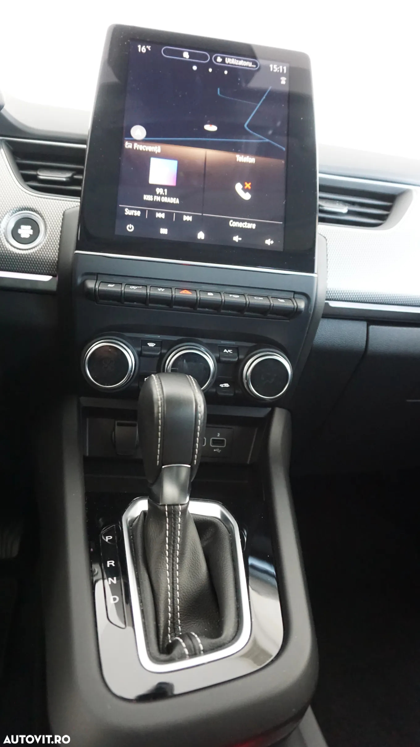 Renault Arkana MHEV 160 EDC Techno - 25