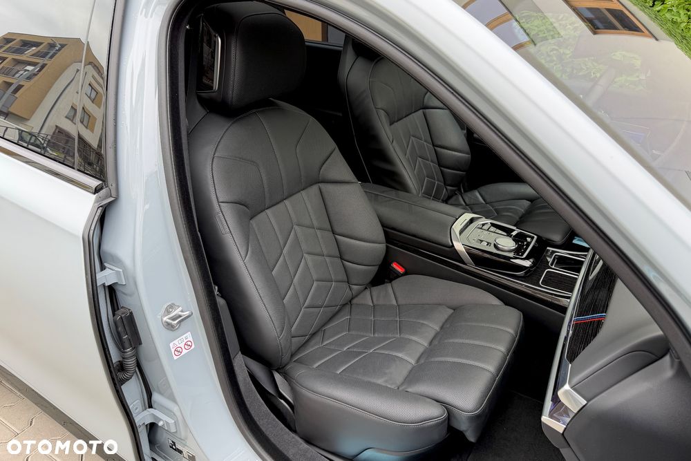 BMW Seria 7 740d xDrive mHEV M Sport sport - 15