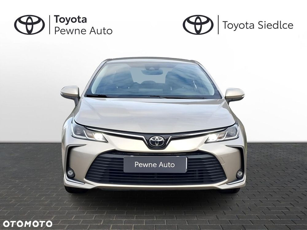 Toyota Corolla - 4