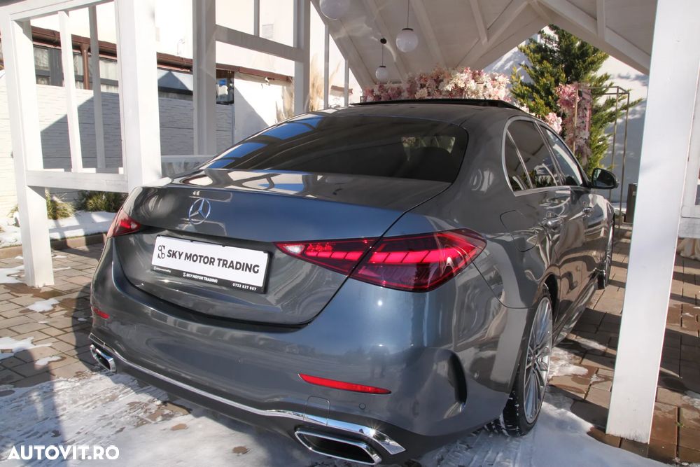 Mercedes-Benz C - 13