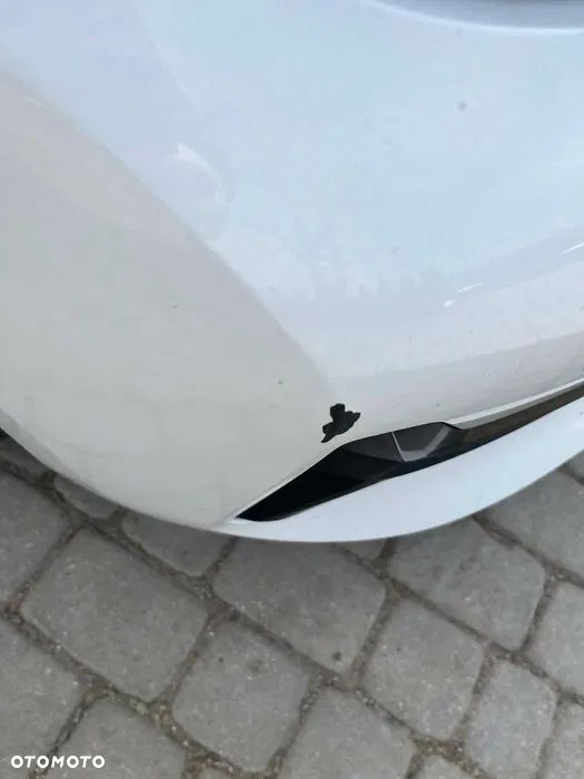 BMW Seria 3 318d mHEV - 8