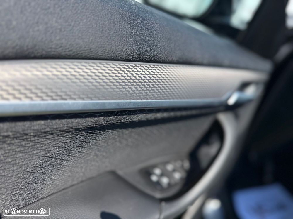 BMW X2 16 d sDrive Auto Pack M - 20