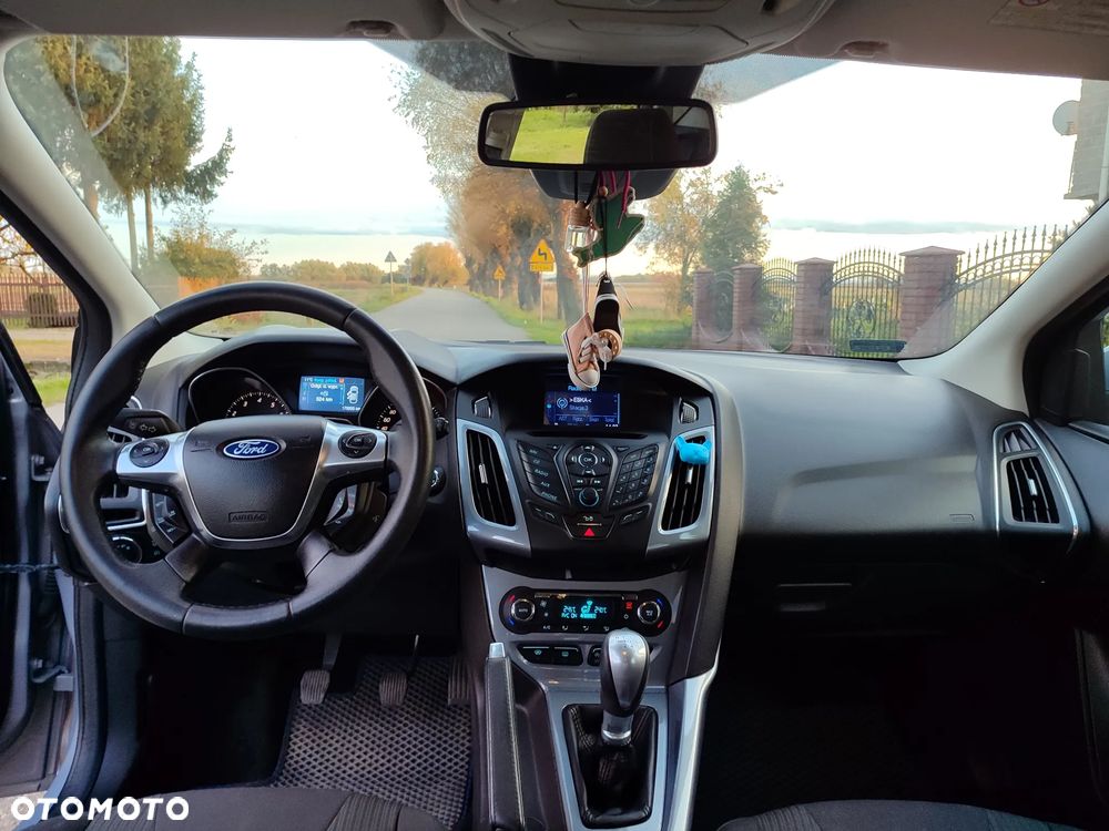 Ford Focus 1.6 EcoBoost Titanium - 6
