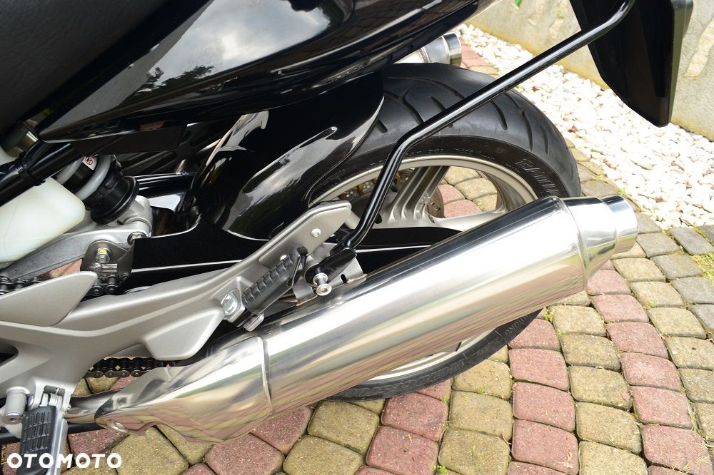 Honda CBF - 24