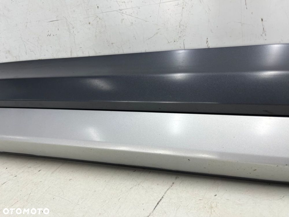 Listwa Audi Q3 I 8u 11-18r. prawa przednia dolna nakładka drzwi boczna prawy przód 8U0853960 - 8