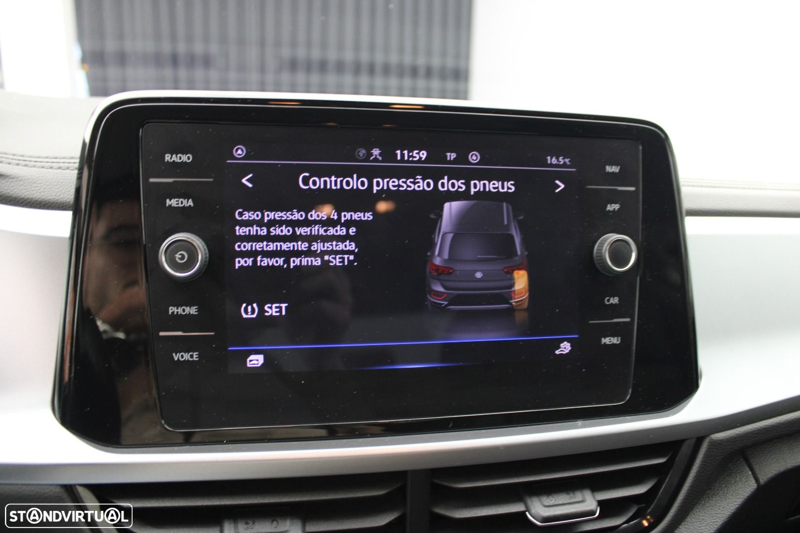 VW T-Roc 1.0 TSI Life - 17