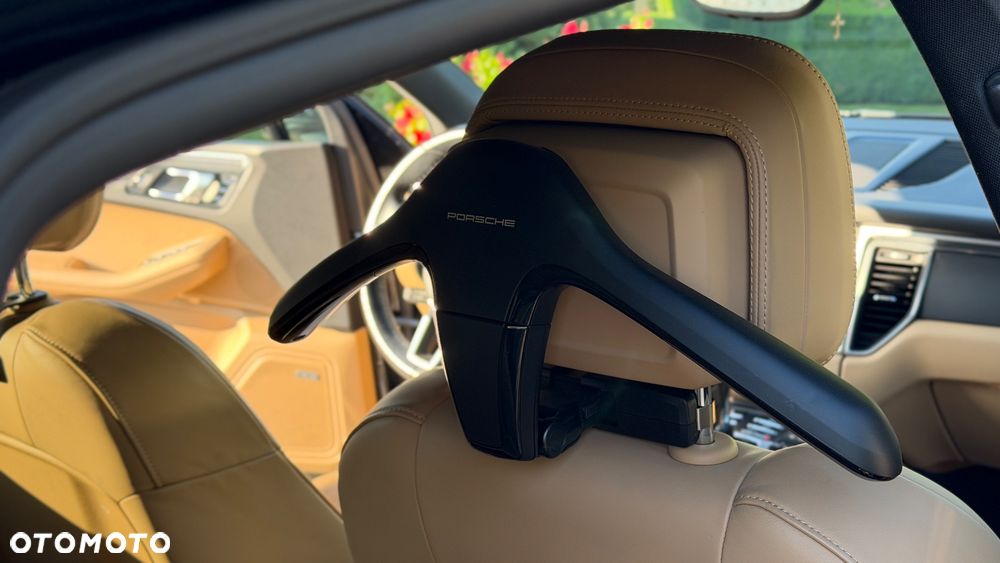 Porsche Macan Standard - 8