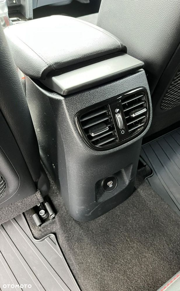 Kia ProCeed 1.6 T-GDI DCT7 OPF GT - 39