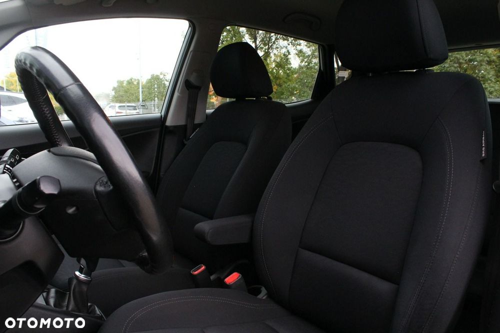 Hyundai ix20 1.6 Comfort - 13