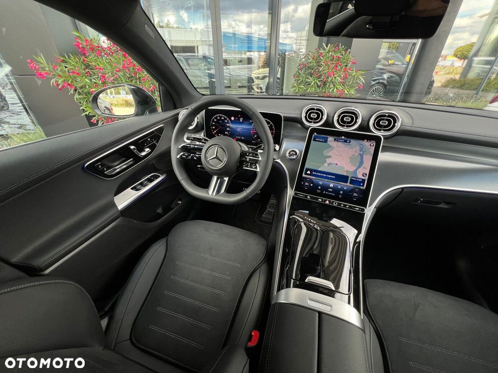 Mercedes-Benz GLC 220 d mHEV 4-Matic AMG Line - 13