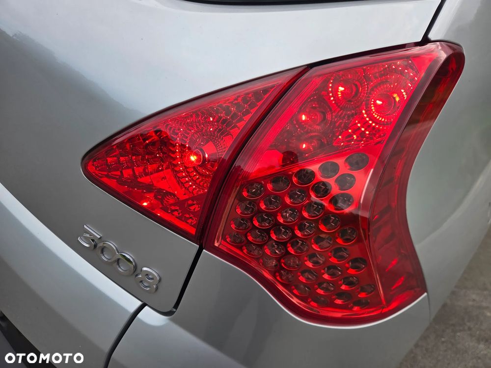 Peugeot 3008 1.6 HDi Premium - 25