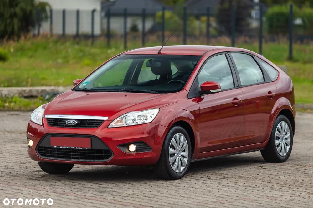 Ford Focus 1.6 16V Style+ - 1
