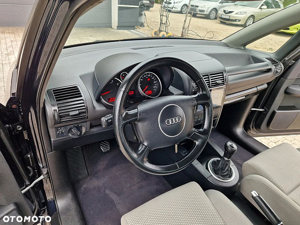 Audi A2 1.4 - 5